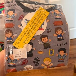 Friends little people bamboo  Pajama Set size 7/8 NWT